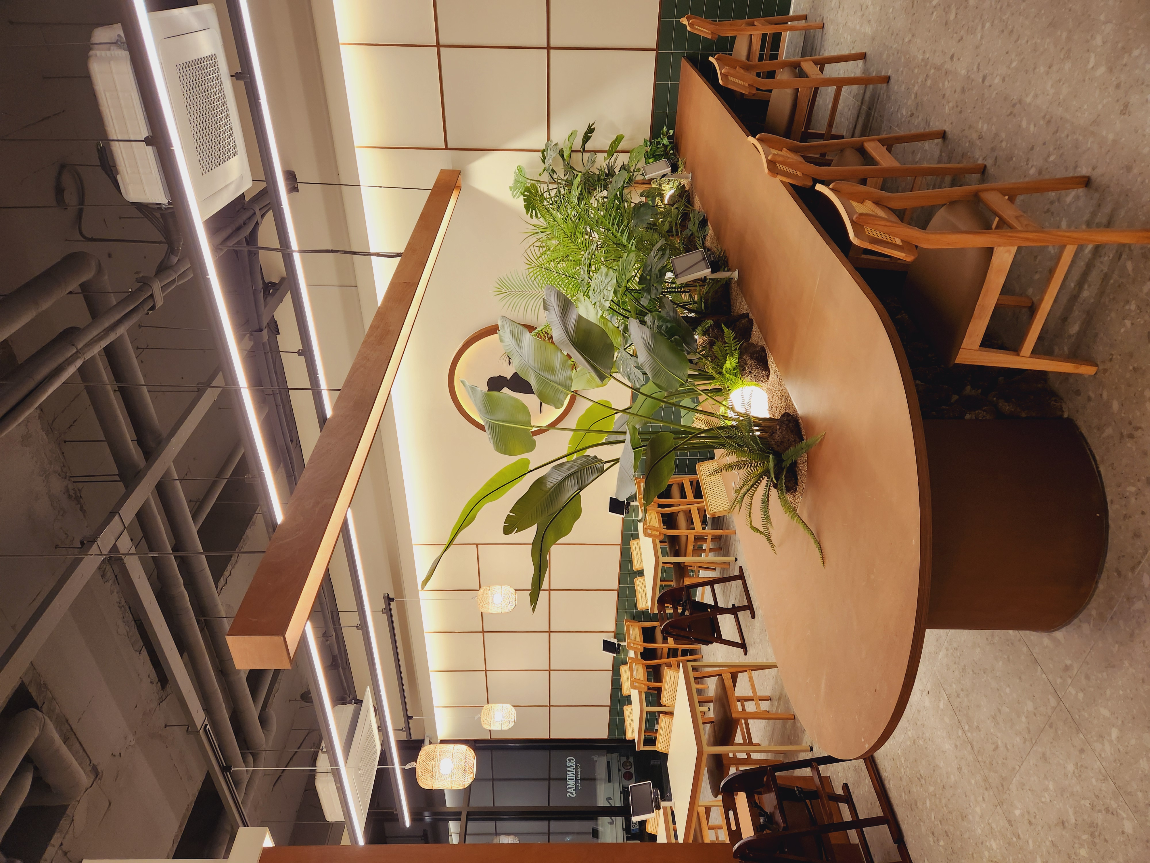 브런치 카페 그랜마스 고덕점